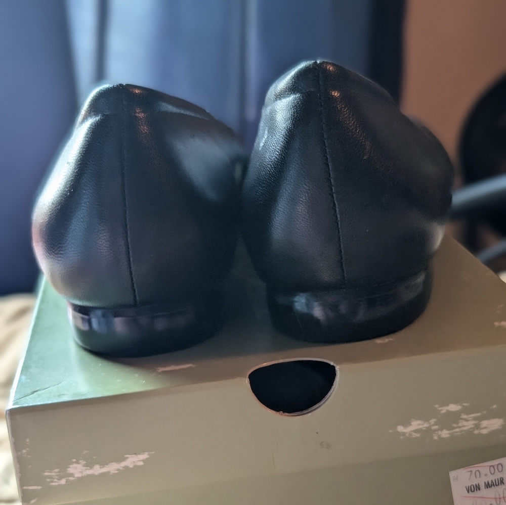 NIB Trotters Black Women's 7M heels - Picture 6 of 7